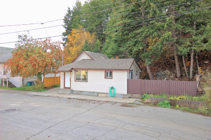 146 Harold Ave - Princeton Single Family, 1 Bedroom (190887)