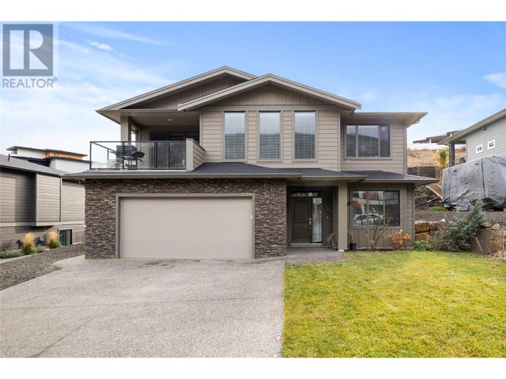 2779 Canyon Crest Drive - West Kelowna House for sale, 6 Bedrooms (10330917)