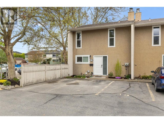 217 Franklyn Road Unit# 12 - Kelowna Row / Townhouse for Sale, 3 Bedrooms (10344590)