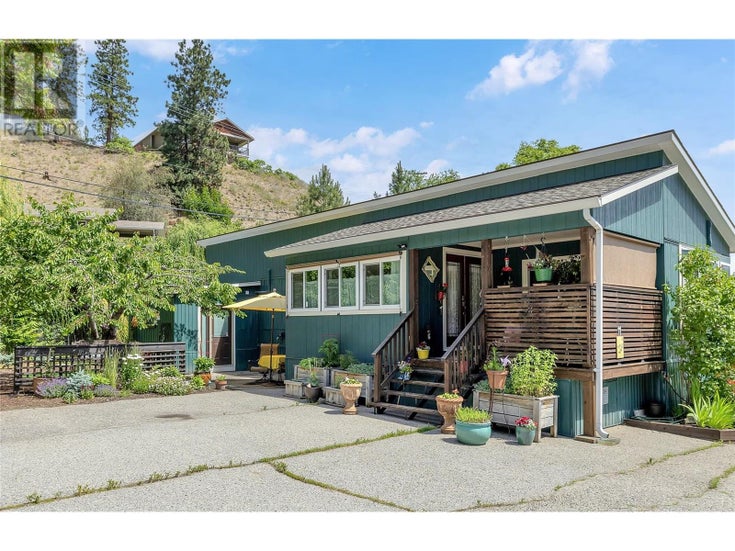 6663 Highway 97 Unit# 11 - Peachland Manufactured Home for Sale, 2 Bedrooms (10348838)