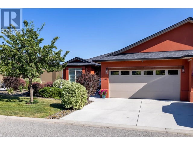 2147 Madera Court - West Kelowna Duplex for Sale, 3 Bedrooms (10355985)