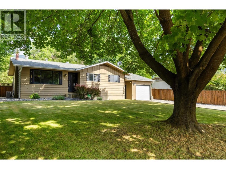 1248 Serene Drive - Spallumcheen House for Sale, 4 Bedrooms (10361587)