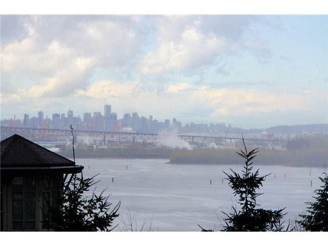 513 3608 Deercrest Drive - Roche Point Apartment/Condo, 2 Bedrooms (V884039)