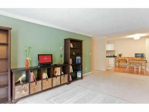 215 780 Premier Street - Lynnmour Apartment/Condo, 2 Bedrooms (V914720)