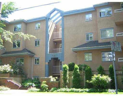 104 526 W 13th Avenue - Fairview VW Apartment/Condo, 1 Bedroom (V765645)