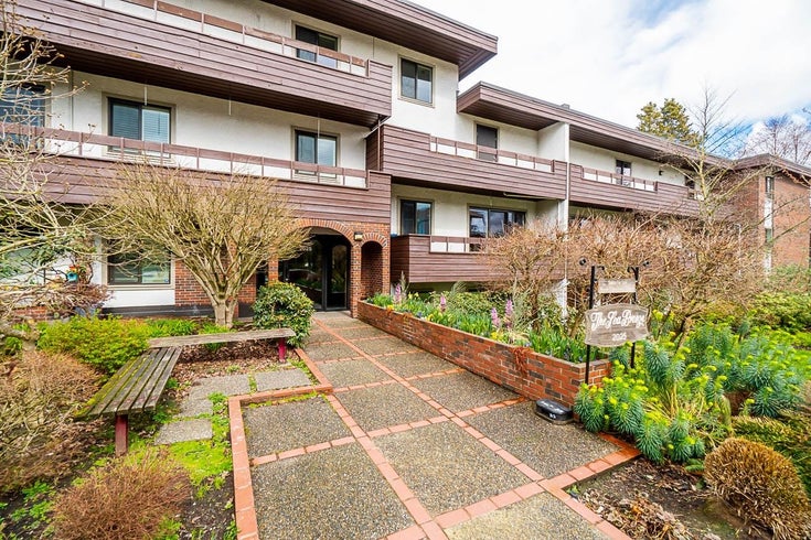 303 2025 W 2nd Avenue - Kitsilano Apartment/Condo, 1 Bedroom (R2762774)