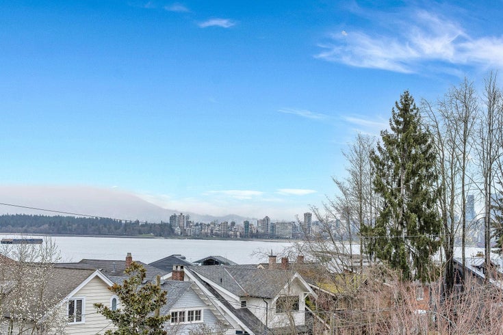 3460 W 1st Avenue - Kitsilano House/Single Family, 6 Bedrooms (R2687181)