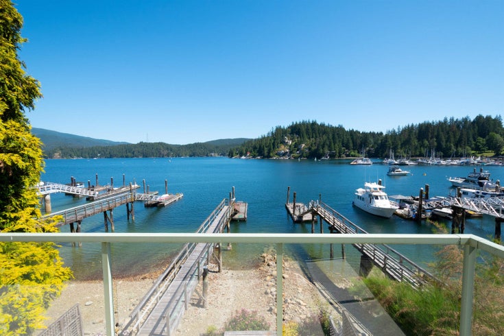 2564 Panorama Drive - Deep Cove Single Family Residence for Sale, 4 Bedrooms (R2955515)