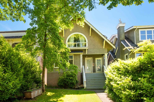 3652 Point Grey Road - Kitsilano Single Family Residence for Sale, 4 Bedrooms (R3007405)