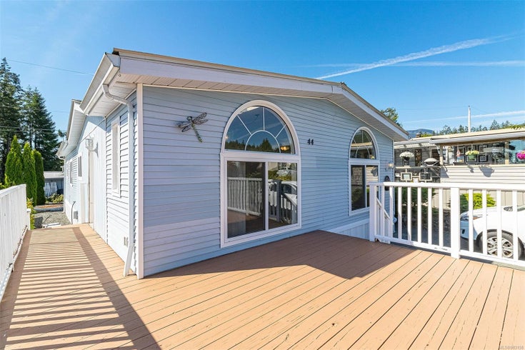 44 - 10980 Westdowne Rd - Du Ladysmith Manufactured Home, 2 Bedrooms (983158)
