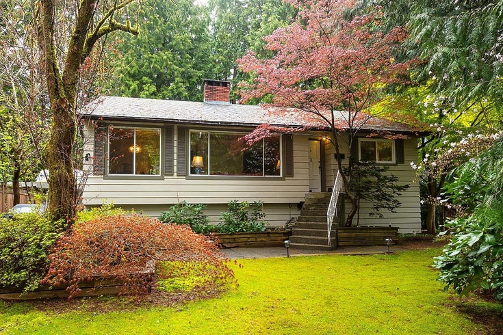 4442 Hoskins Road - Lynn Valley House/Single Family, 4 Bedrooms (R2687312)