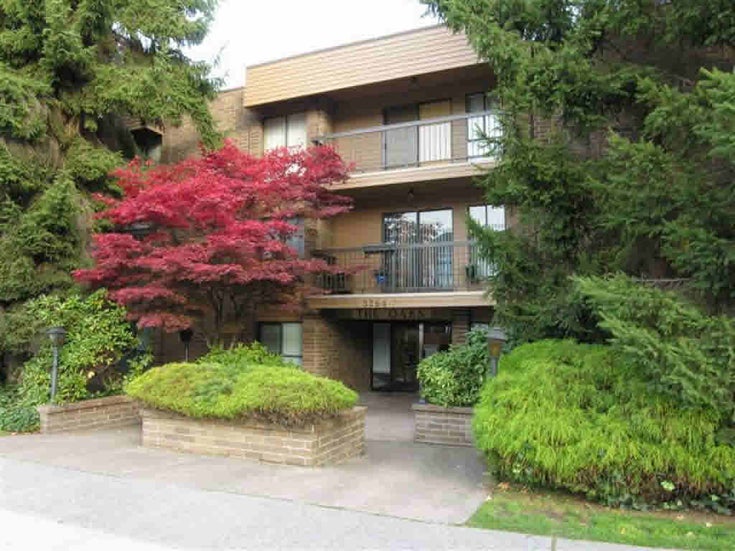 104 3264 Oak Street - Cambie Apartment/Condo, 2 Bedrooms (V617388)