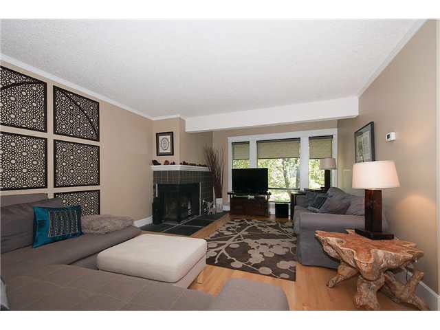 9490 Snowberry Court - Forest Hills BN Townhouse, 3 Bedrooms (V1088174)