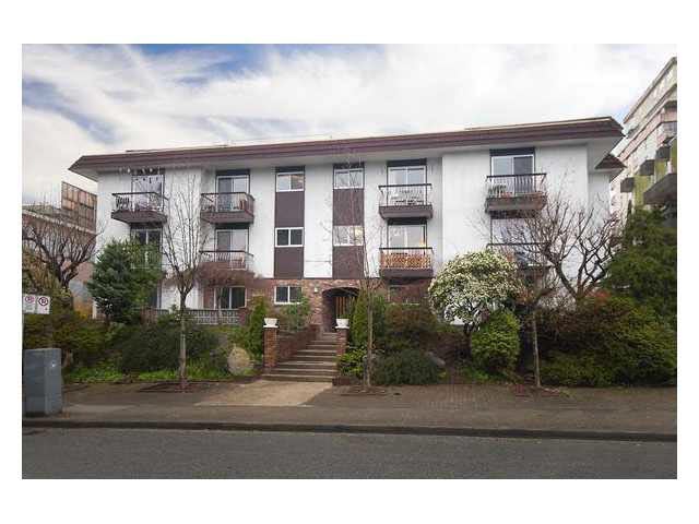 206 2234 W 1st Avenue - Kitsilano Apartment/Condo, 1 Bedroom (V1094438)