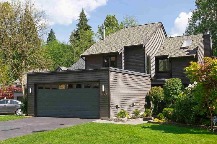 1224 Caledonia Avenue - Deep Cove House/Single Family, 3 Bedrooms (R2365442)