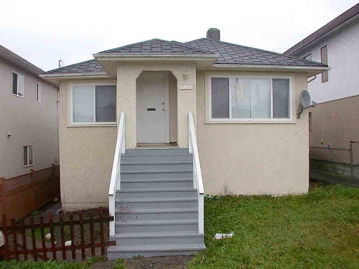 3069 Adanac Street - Renfrew VE House/Single Family, 4 Bedrooms (V513641)