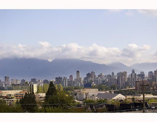 322 1990 W 6th Avenue - Kitsilano Apartment/Condo, 1 Bedroom (V645727)