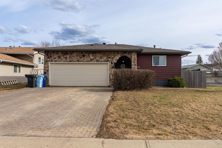 315 Cornwall Drive  - Thickwood Detached for Sale, 5 Bedrooms (A2211563)