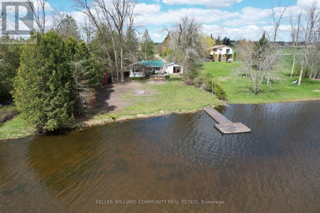 4 COLUMBUS STREET N - Kawartha Lakes (ops) House for Sale, 2 Bedrooms (X12143841)