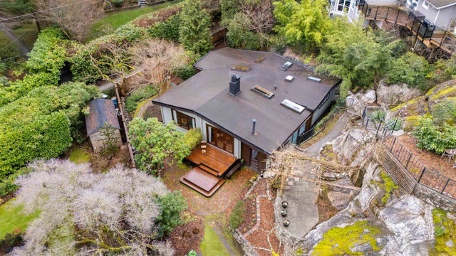 5817 Eagle Island - Eagle Harbour Single Family Residence for Sale, 3 Bedrooms (R2969351)