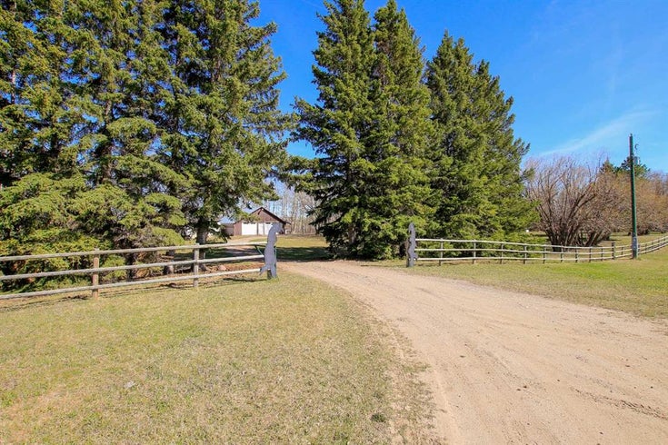 36543 Range Road 33   - Other Detached, 6 Bedrooms (A2218055)