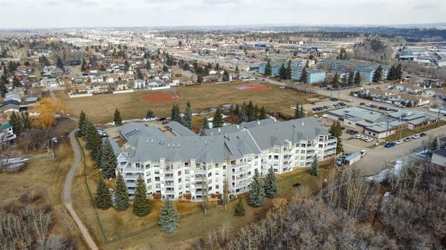 L00, 6118 53 Avenue  - Highland Green Estates Apartment for Sale, 2 Bedrooms (A2218774)