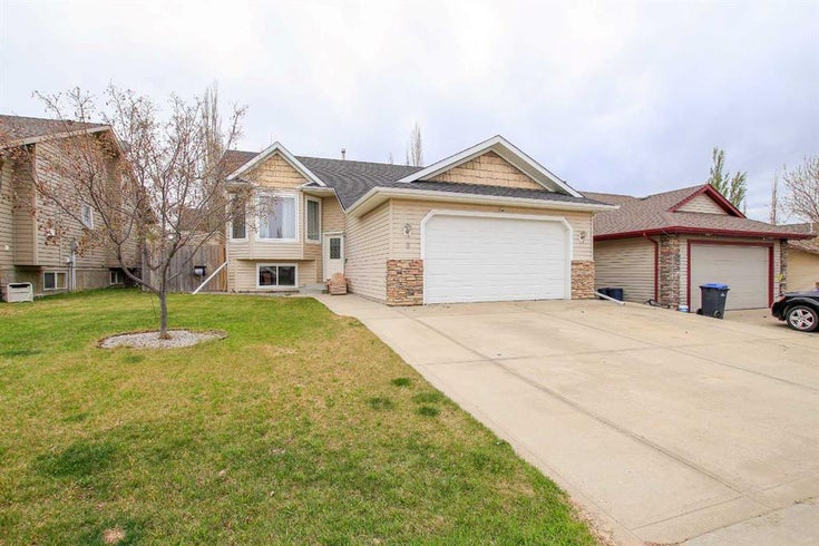 9 Lyon Crescent  - Lakeway Landing Detached, 4 Bedrooms (A2219326)