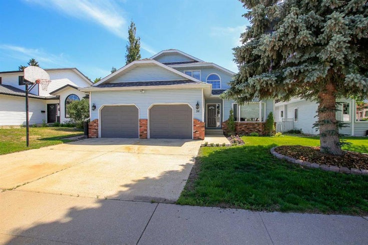 54 Denovan Crescent  - Deer Park Village Detached, 4 Bedrooms (A2236079)