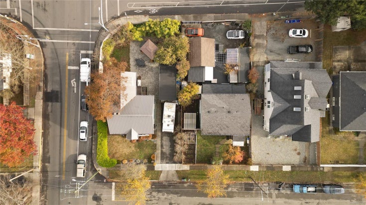 2345 Howard Rd - Vi Fernwood Unimproved Land for Sale(995743)
