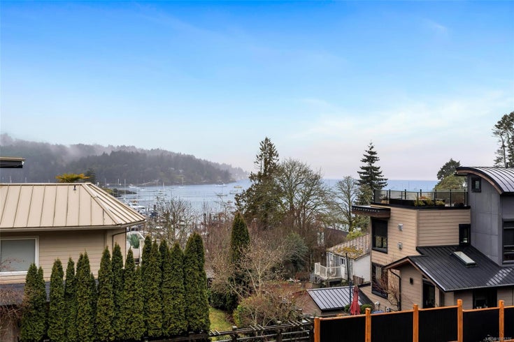 926 Grilse Lane - CS Brentwood Bay Single Family Residence for Sale, 4 Bedrooms (1001276)
