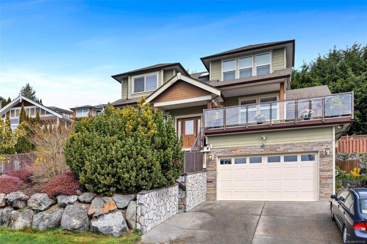 400 Latoria Rd - Co Royal Bay Single Family Residence for Sale, 5 Bedrooms (1013129)