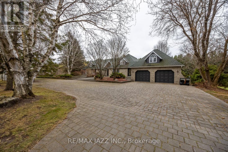190 KING LANE - Clarington House, 5 Bedrooms (E10441059)