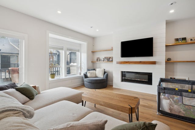 117 - 3409 Harper Road - Burke Mountain Townhouse for Sale, 4 Bedrooms (R3011970)