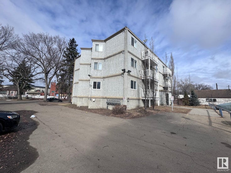 #302 - 11825 71 STREET - Montrose (Edmonton) Detached Single Family, 2 Bedrooms 