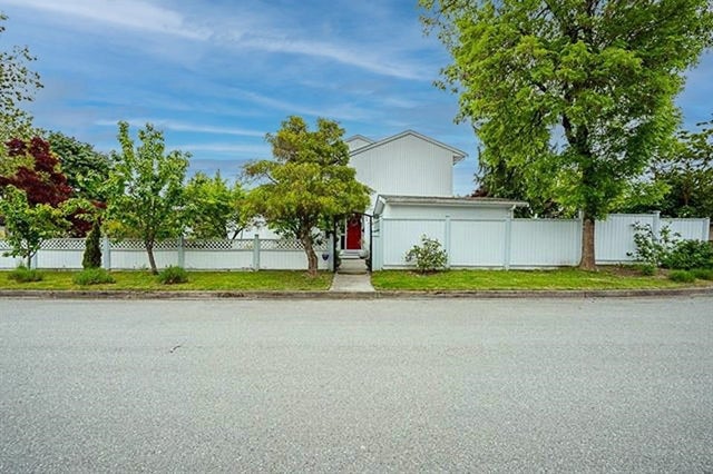 15524 96b Avenue - Guildford Single Family Residence for Sale, 4 Bedrooms (R3030412)