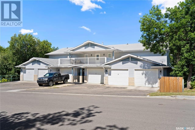 4 40 18th STREET W - Prince Albert Apartment for Sale, 2 Bedrooms (SK980669)