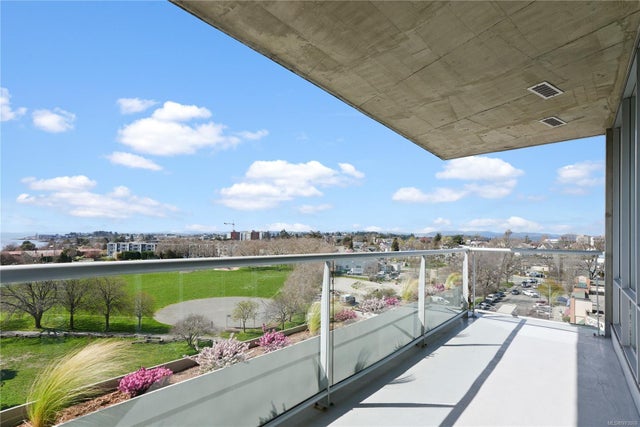 905 - 160 Wilson St - VW Victoria West Condo Apartment for Sale, 2 Bedrooms (993869)