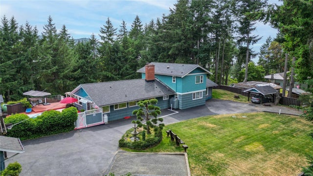 651 Vesuvius Bay Rd - GI Salt Spring Single Family Residence for Sale, 5 Bedrooms (1003331)