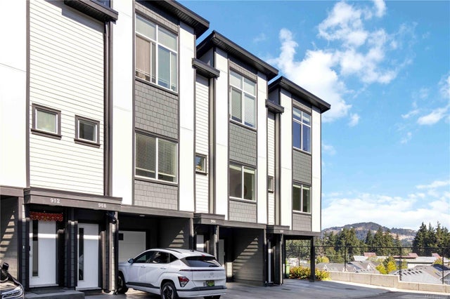 904 Turnstone Ridge - La Happy Valley Townhouse for Sale, 3 Bedrooms (1010698)