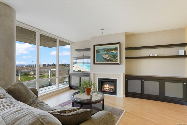 905 - 160 Wilson St - VW Victoria West Condo Apartment for Sale, 2 Bedrooms (1012130)