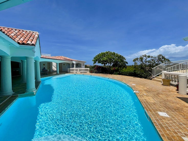 Les terres basses, 97150 Saint Martin - Les terres basses House for Sale, 8 Bedrooms 