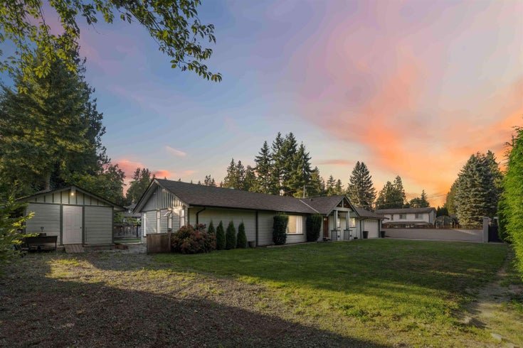 3809 207 Street - Brookswood Langley Single Family Residence for Sale, 3 Bedrooms (R3053509)