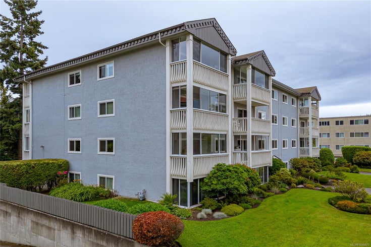 201 - 1115 Rockland Ave - Vi Rockland Condo Apartment for Sale, 2 Bedrooms (1006873)