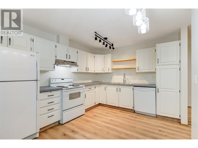 489 Highway 33 W Unit# 221 - Kelowna Apartment for Sale, 2 Bedrooms (10338732)