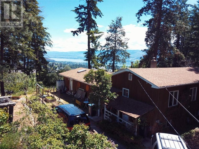 3021 McIver Road - West Kelowna House for Sale, 4 Bedrooms (10346105)