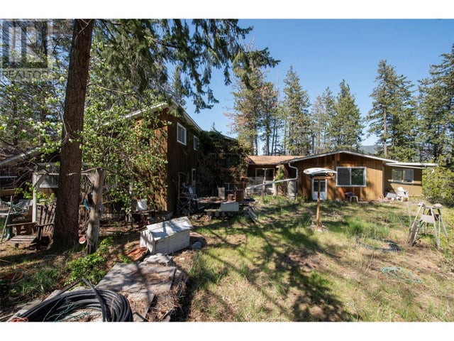 3021 McIver Road - West Kelowna House for Sale, 4 Bedrooms (10355420)
