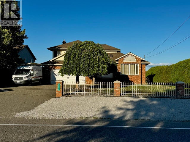 2529 Thacker Drive - West Kelowna House for Sale, 4 Bedrooms (10356440)