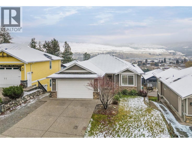 9829 Crimson Road - Lake Country House for Sale, 4 Bedrooms (10370690)