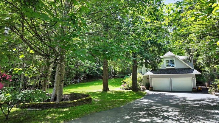 2423 Galland Rd - ML Shawnigan Single Family Residence for Sale, 5 Bedrooms (992737)
