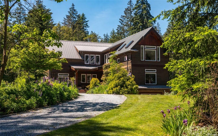 1381 Carlton Dr - ML Cobble Hill Single Family Residence for Sale, 8 Bedrooms (999584)